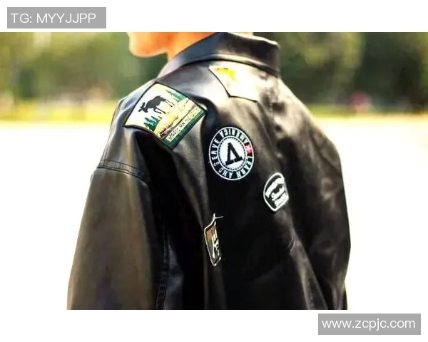 高颜值足球明星西装搭配解析展现魅力与风格的完美结合